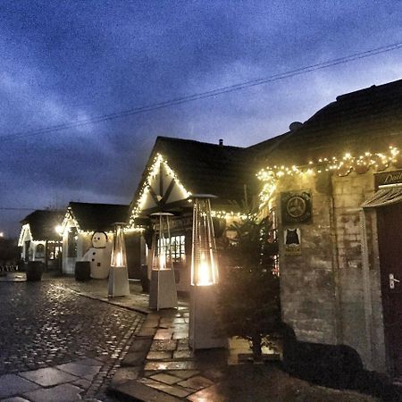 Guy'S Thatched Hamlet Barton  Exterior foto